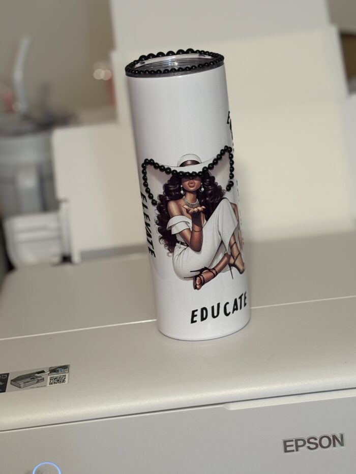 Tumbler with bedazzled lid
